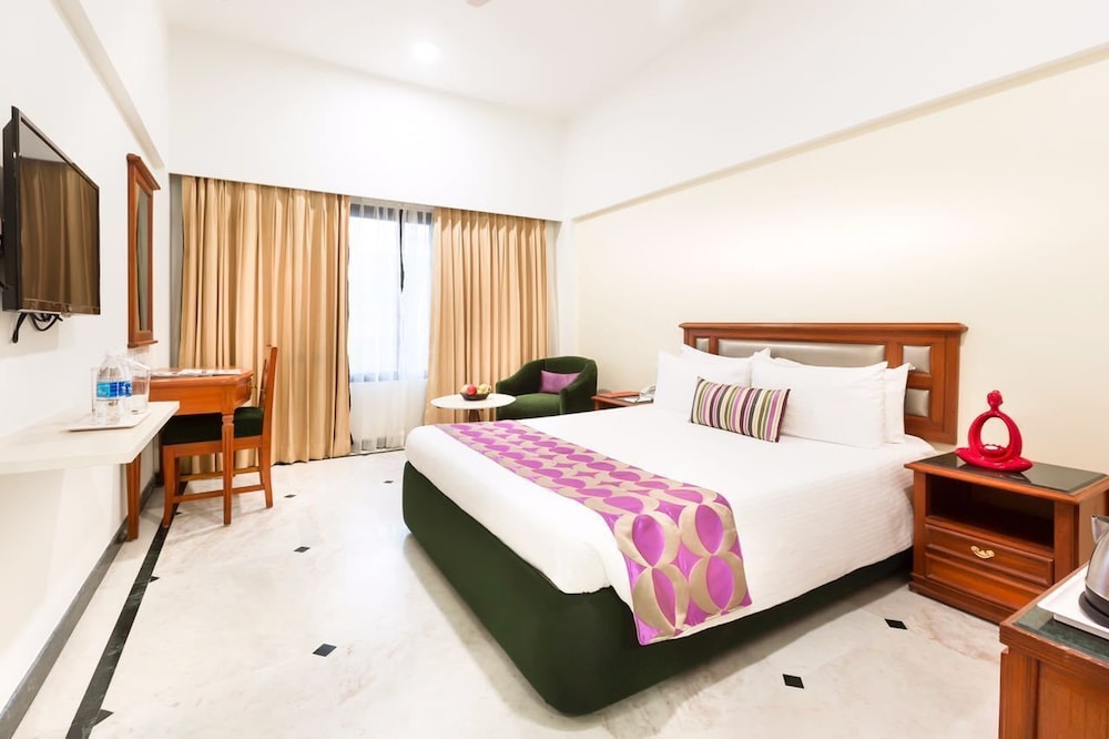 Deluxe Double or Twin Room, 1 Bedroom - Photo 5