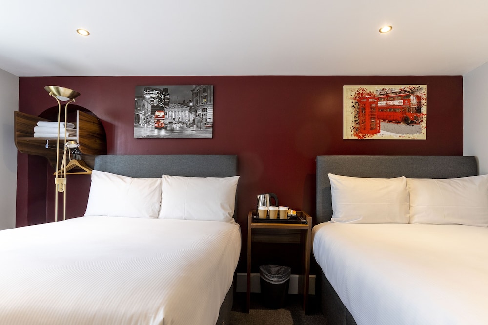 Family Quadruple Room, 2 Double Beds, Non Smoking