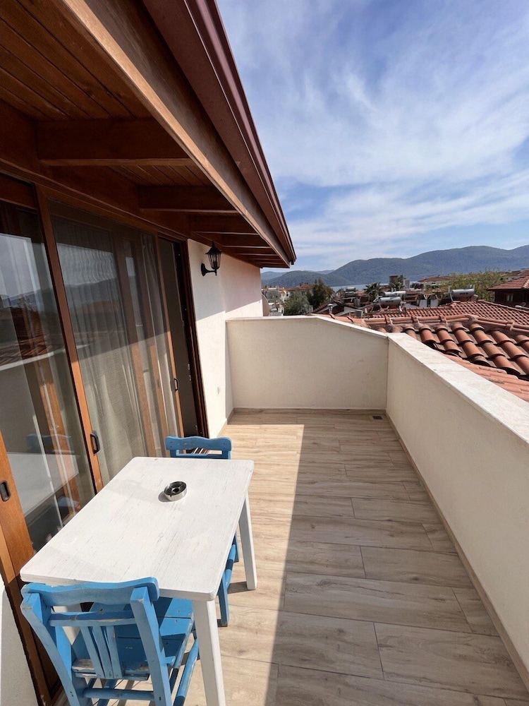 Panoramic Room, Partial Sea View photo 3