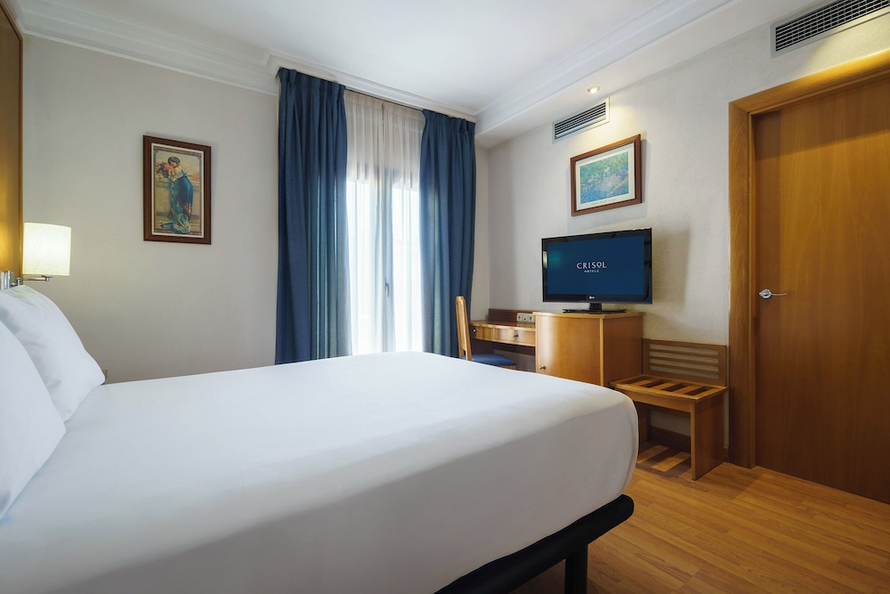 Basic Single Room photo 3