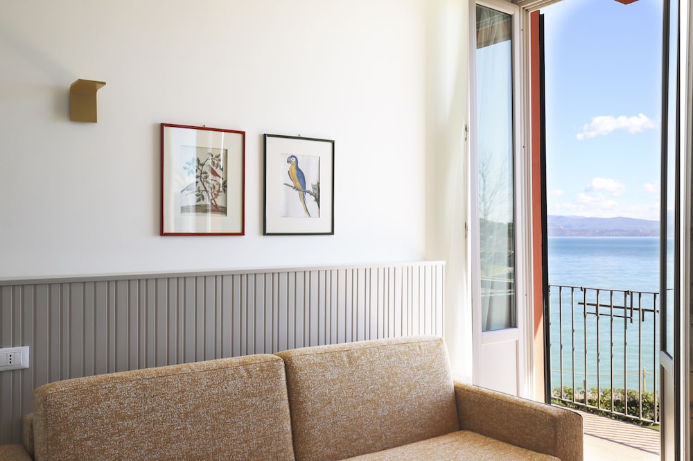 Double Room, Balcony, Lake View - Photo 5