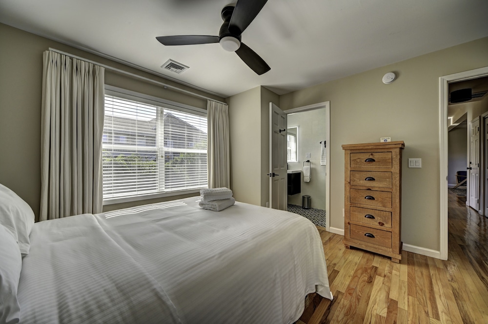 Bungalow, 3 Bedrooms photo 2