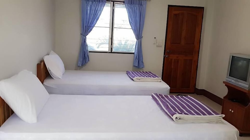 Standard Twin Room photo 1