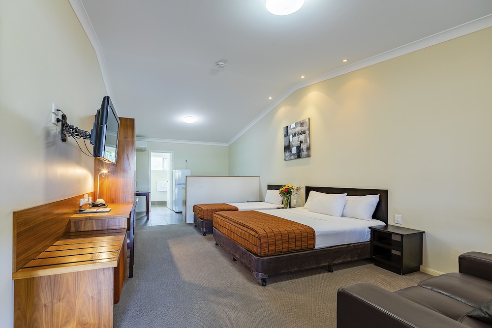 One Bedroom Apartment photo 2