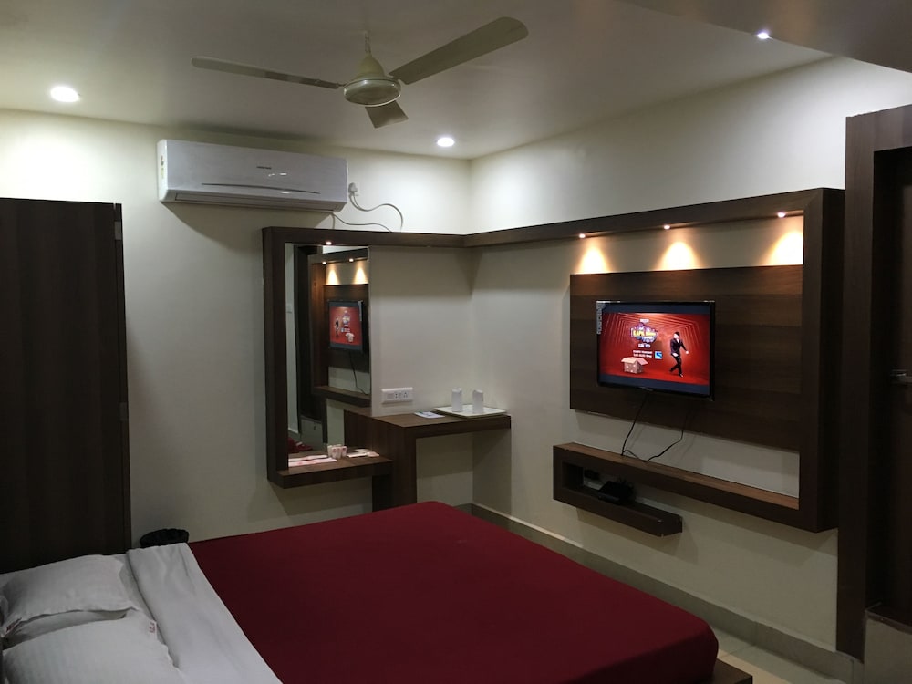 Super Deluxe Room - Photo 6