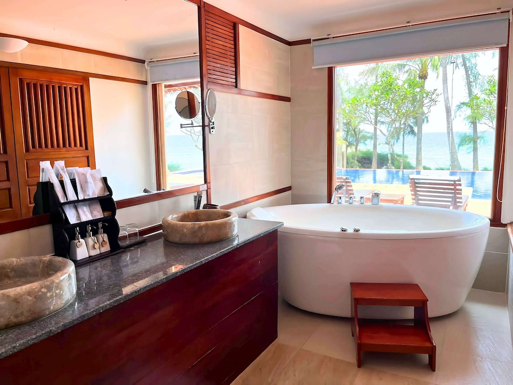 Villa, Private Pool - Photo 7