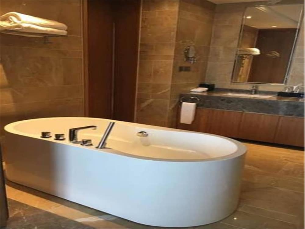 Deluxe Suite, Sea View photo 3