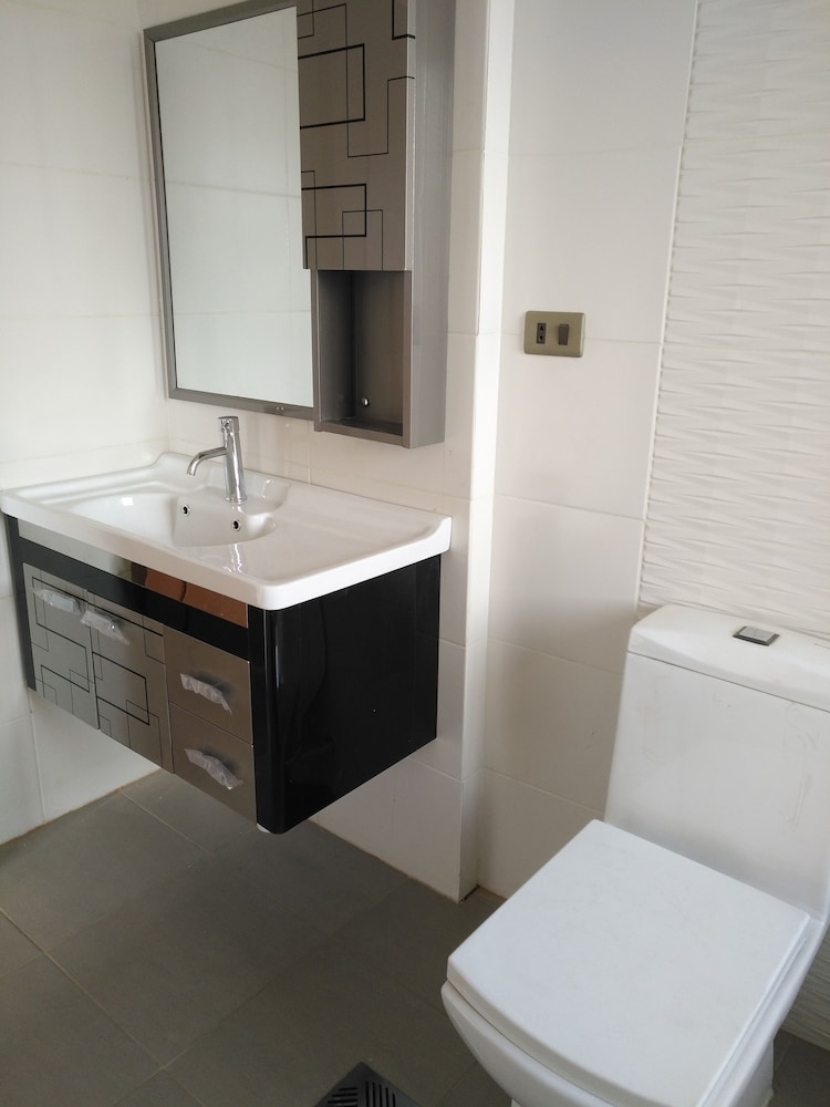 Family Apartment, 3 Bedrooms photo 2