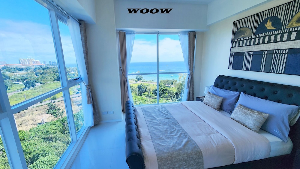 Signature Condo photo 3