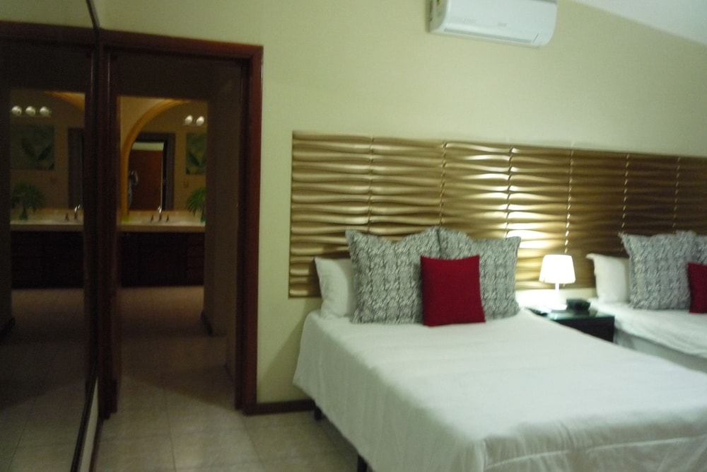 Standard Room, 2 Twin Beds