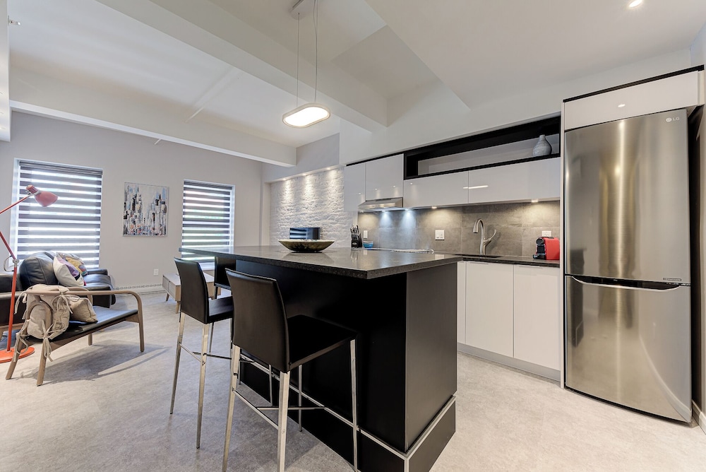 Apartment, 1 Queen Bed, Kitchen (B01)
