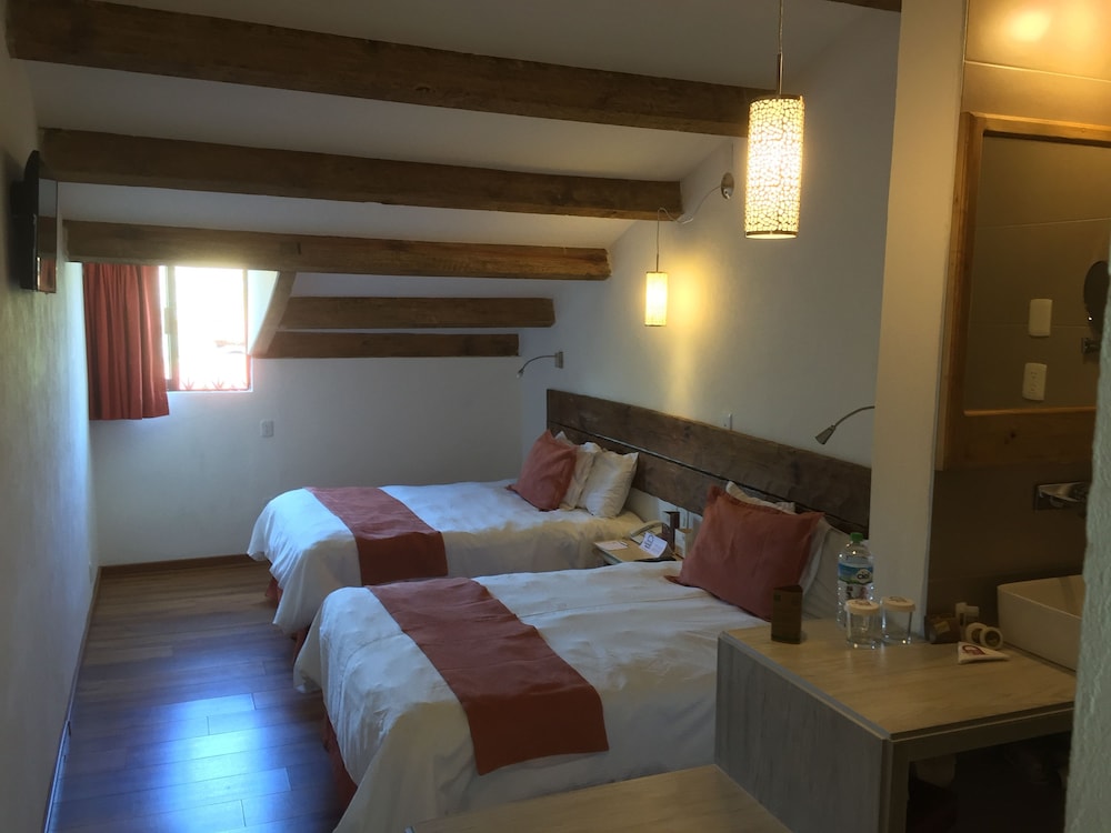 Deluxe Double Room photo 2