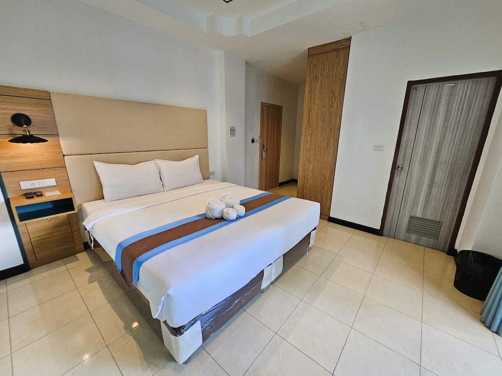 Double Room, Balcony - Photo 3