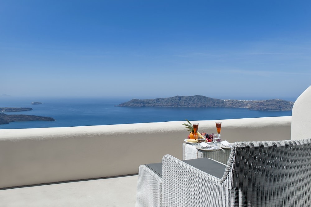 Premium Loft with Balcony Caldera View - Photo 6