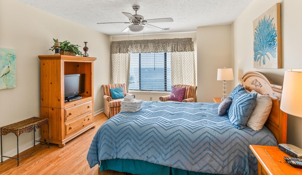 Condo, Multiple Beds, Balcony, Ocean View photo 2