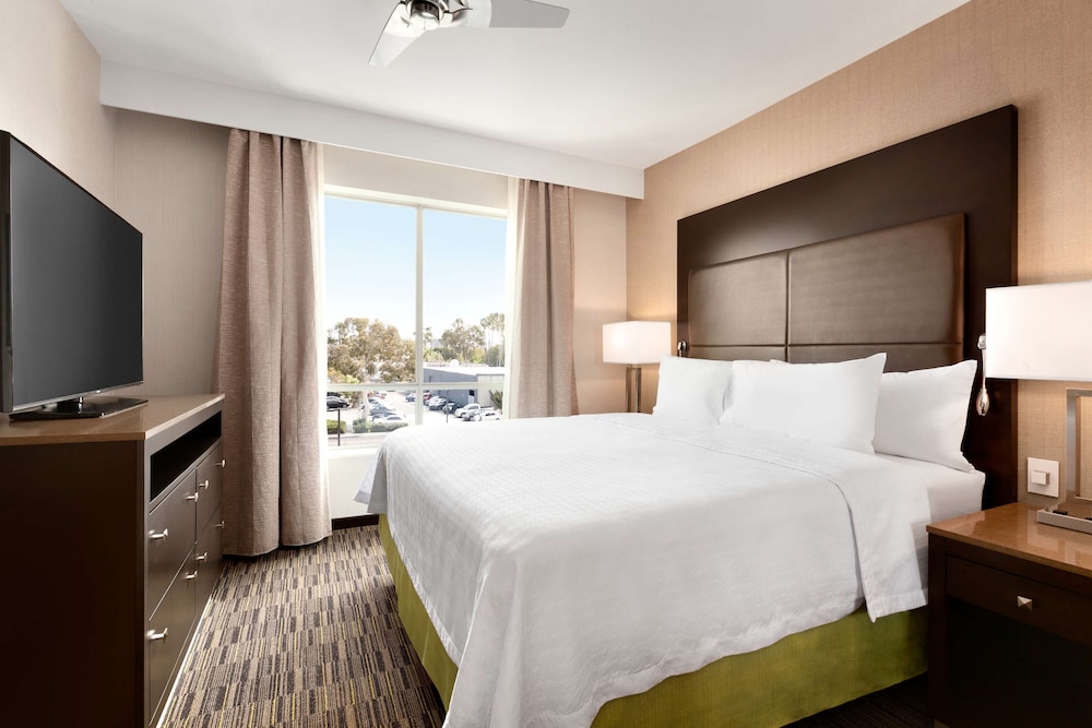 Suite, 2 Bedrooms, Non Smoking