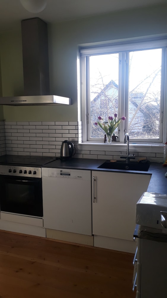 Double Room, 1 Double Bed, Non Smoking, City View photo 3