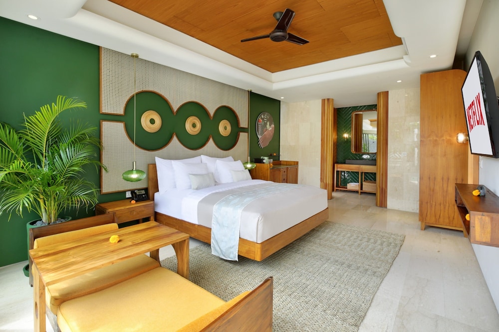 1 Bedroom Villa with Private Pool - Photo 19