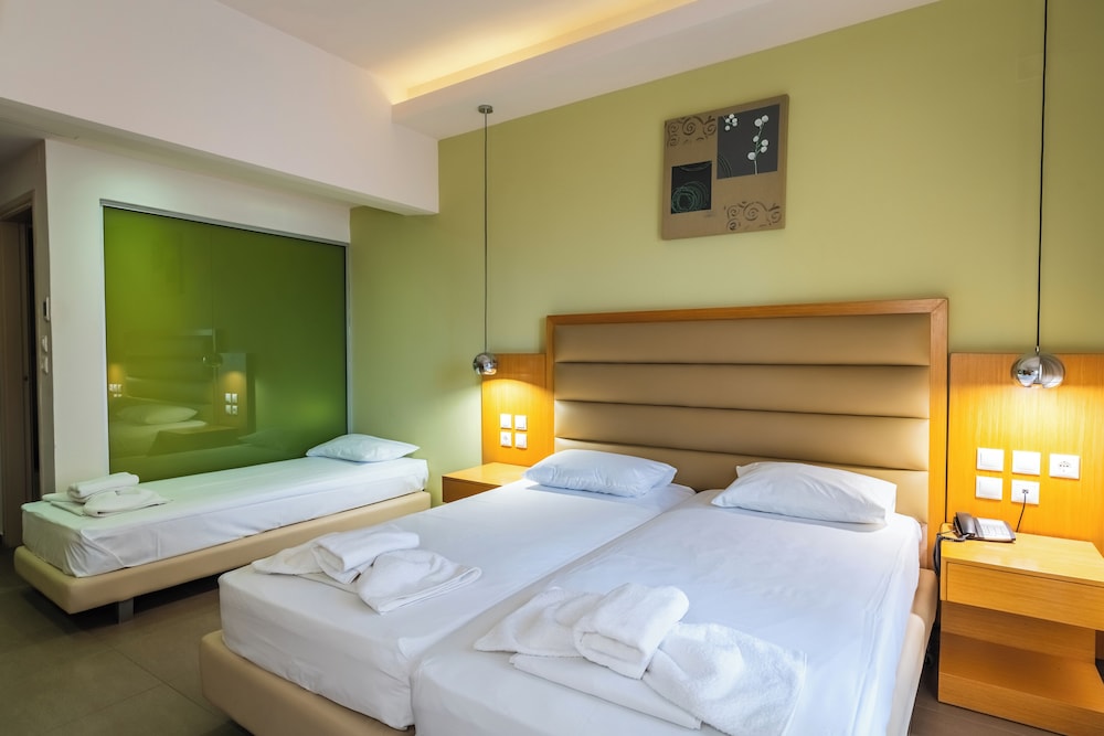 Triple Room photo 2