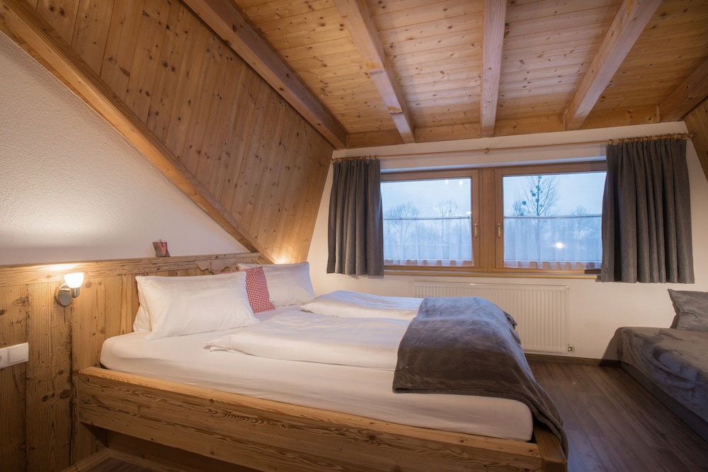 Apartment, 3 Bedrooms, Non Smoking, Mountain View (excl. 60,00 € cleaning fee) photo 3