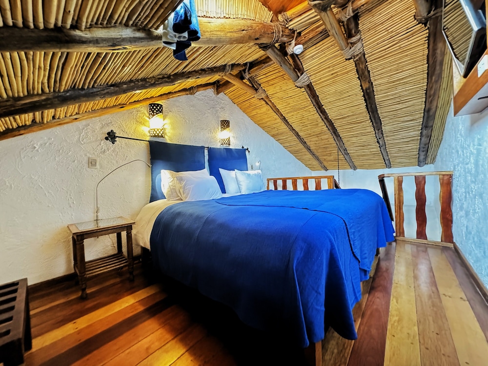 Duplex, 1 Queen Bed photo 1