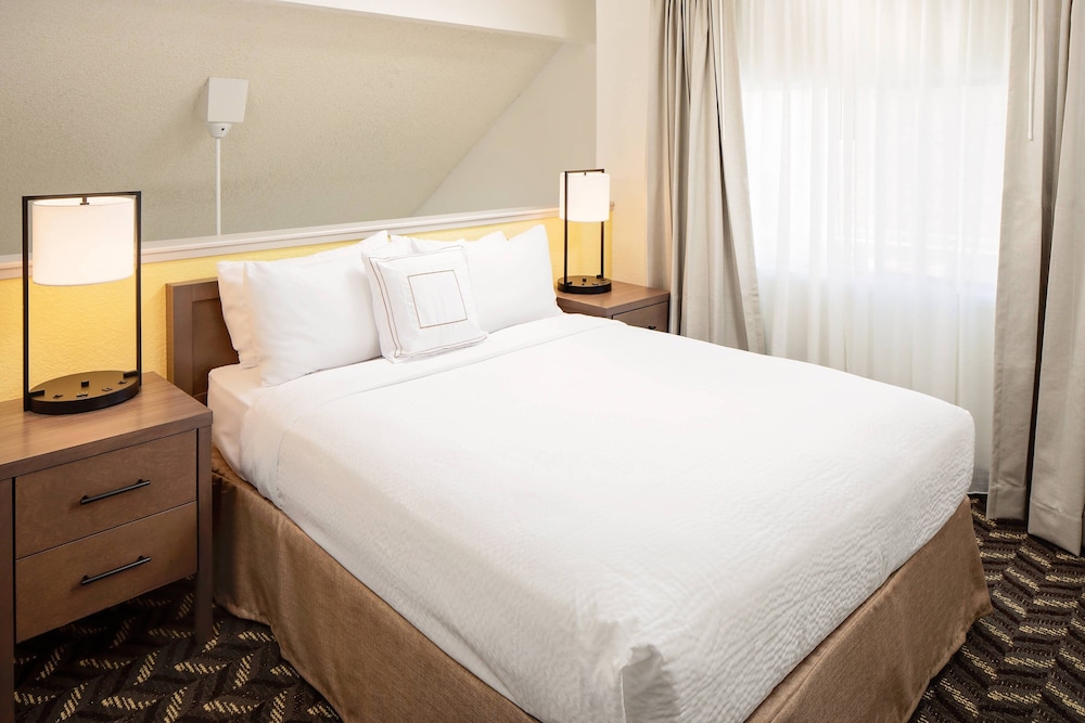 Suite, 2 Bedrooms photo 2