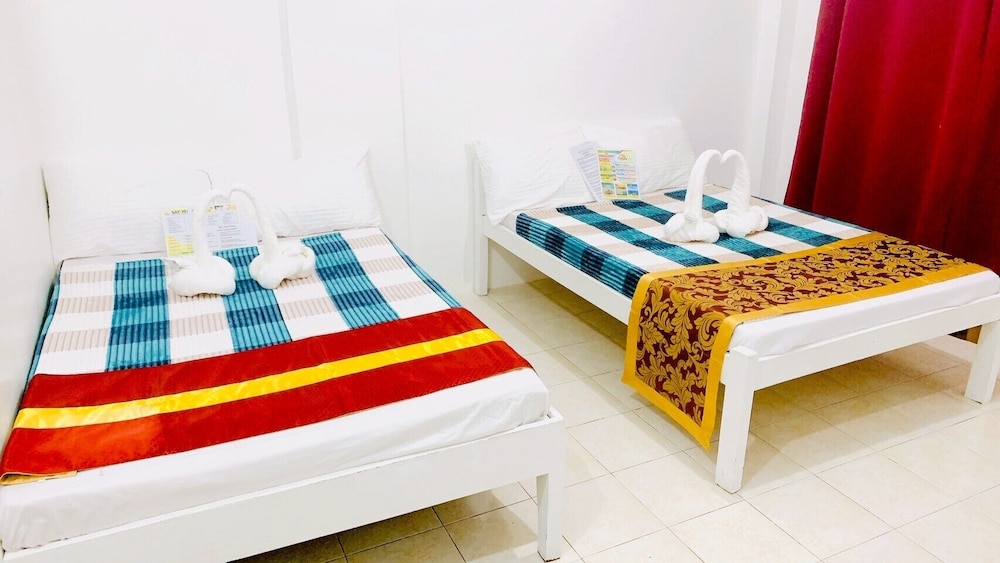 Deluxe Twin Room photo 2