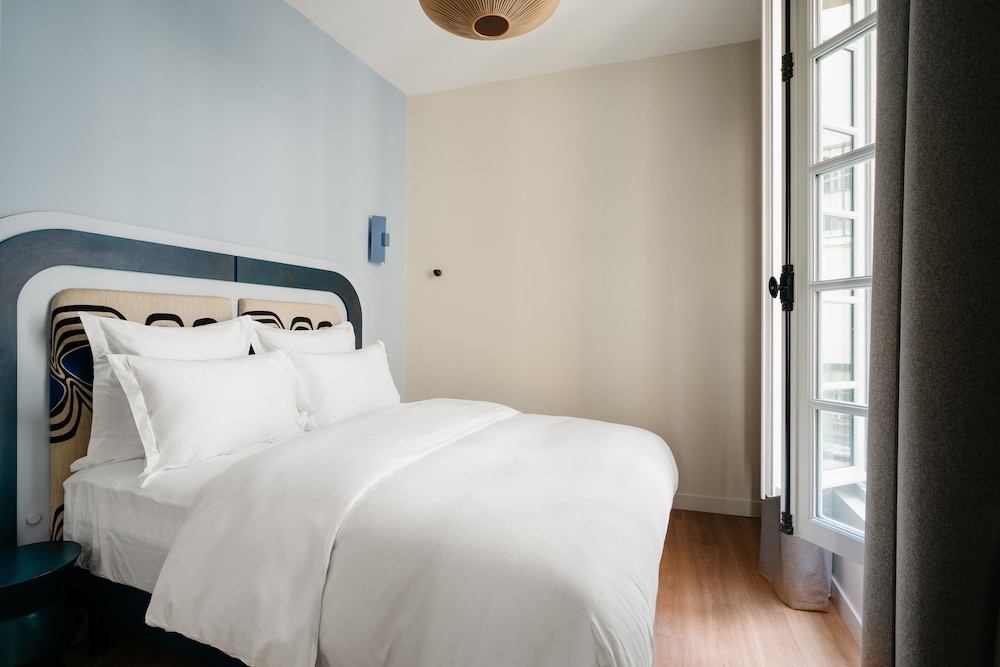 Apartment n°202 : 2-bedrooms photo 2