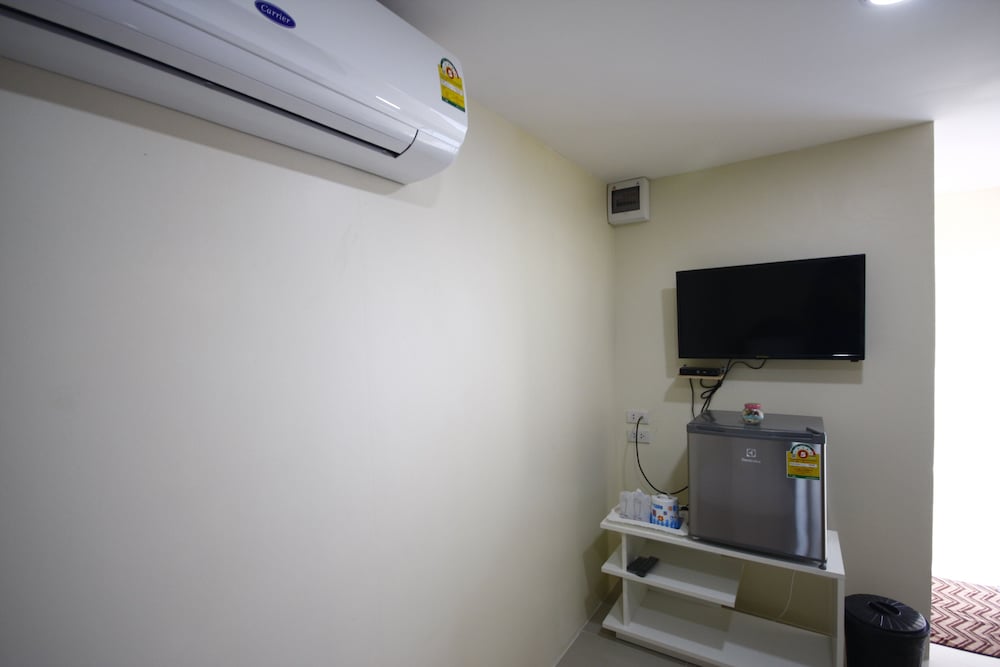 Standard Twin Room photo 2