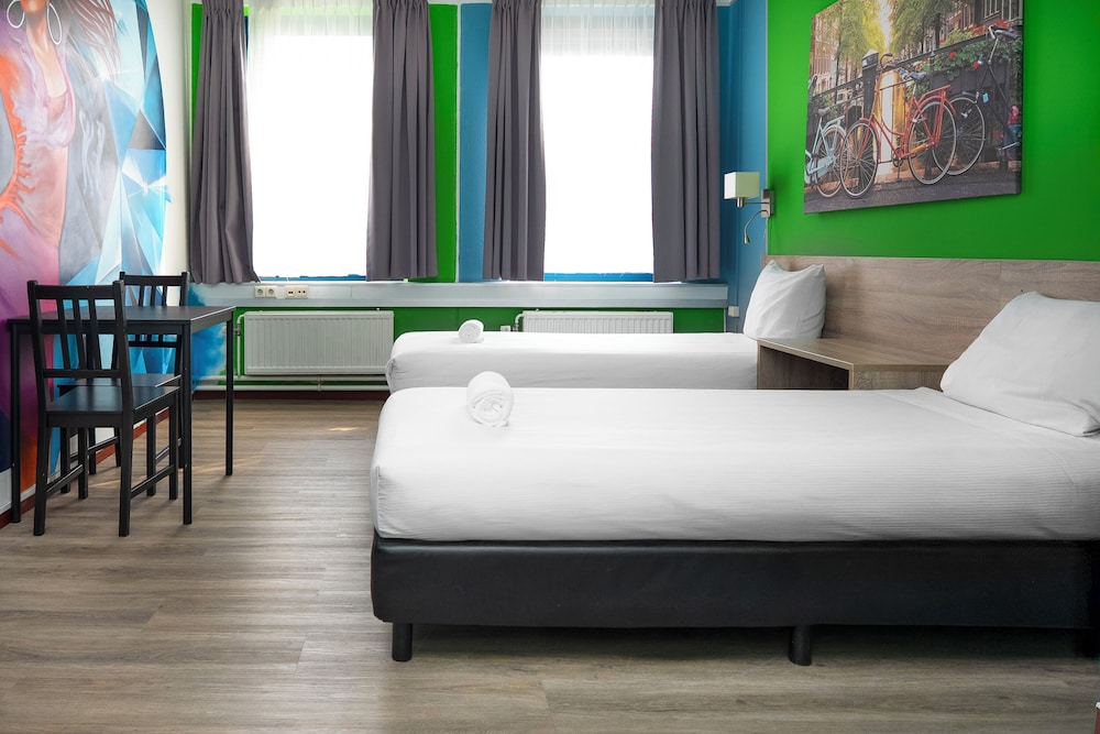 Economy Twin Room