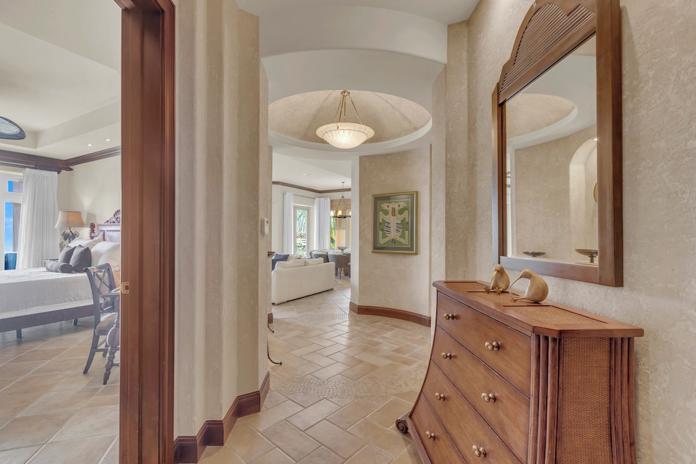 Premium Condo, Ocean View