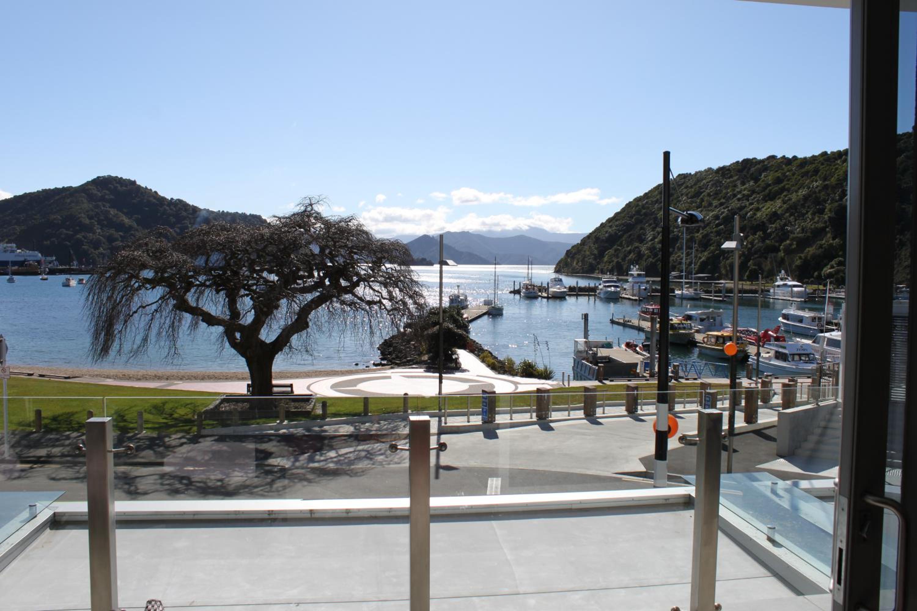 Apartment with Sea View photo 3