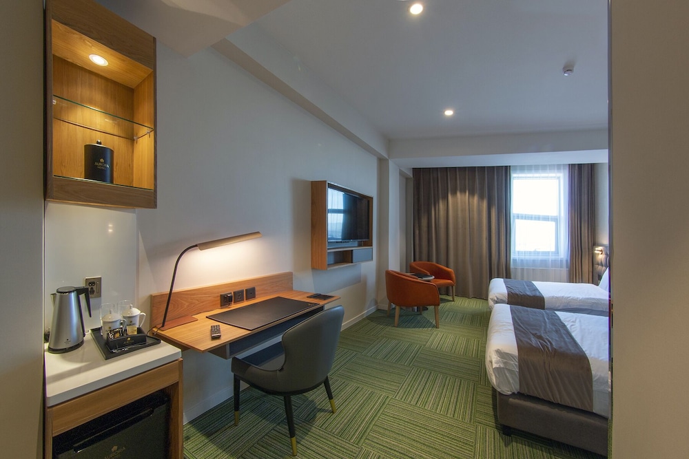 Standard Twin Room photo 2