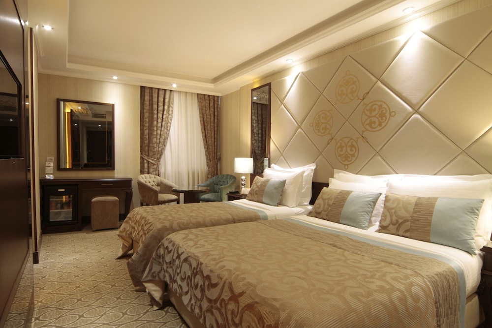 Standard Double or Twin Room photo 2