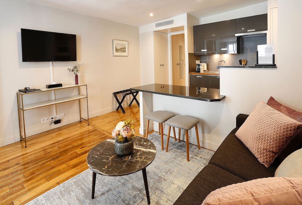 Apartment, 1 Bedroom, City View photo 1