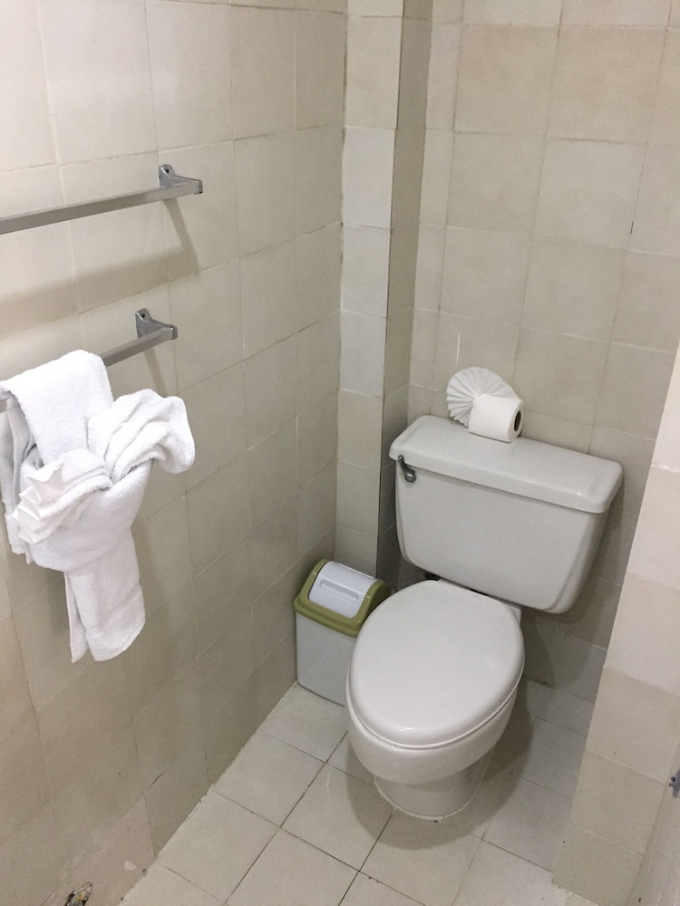 Standard Room photo 3