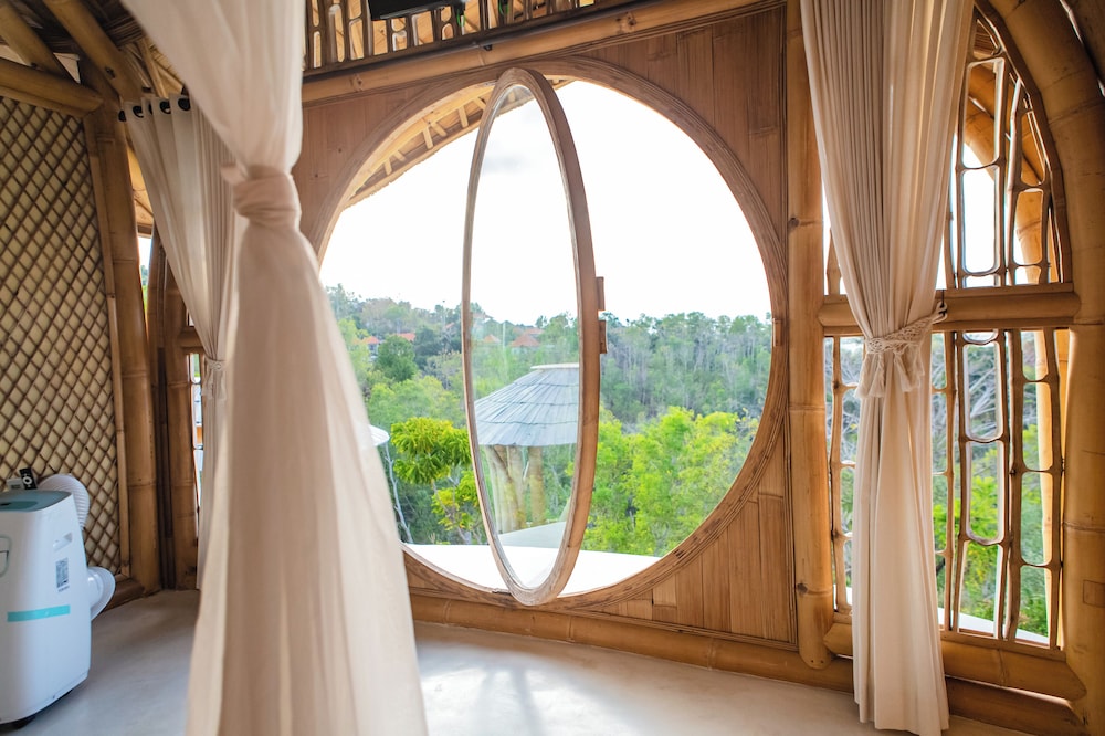 Shell Villa with Rooftop Pool View - Photo 6