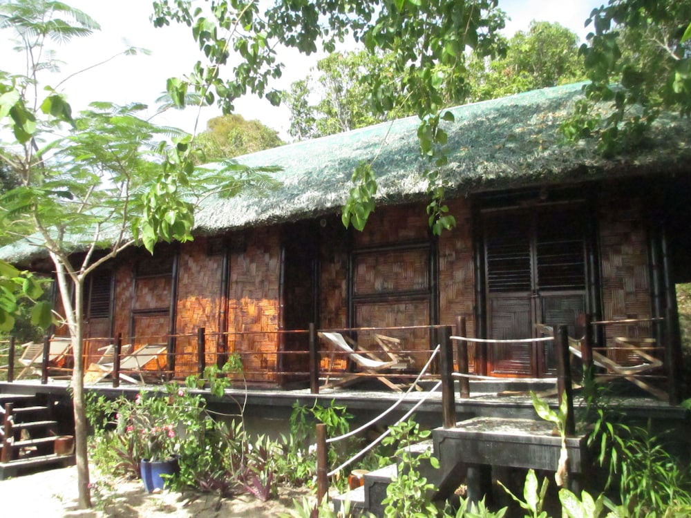 Bungalow, Garden View, Garden Area - Photo 7