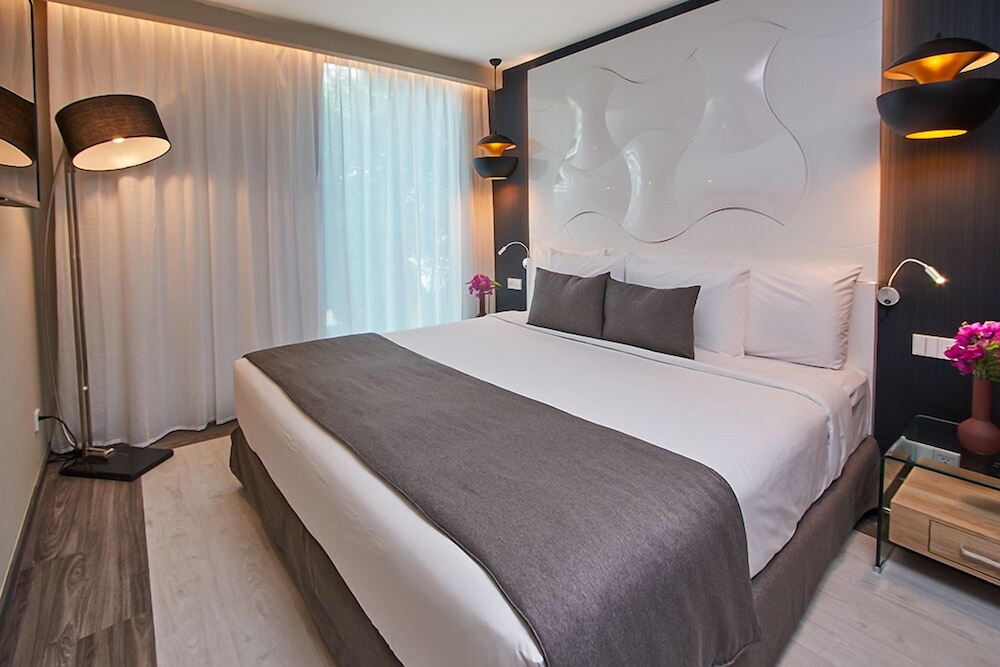 Junior Suite (2-2) - Photo 5