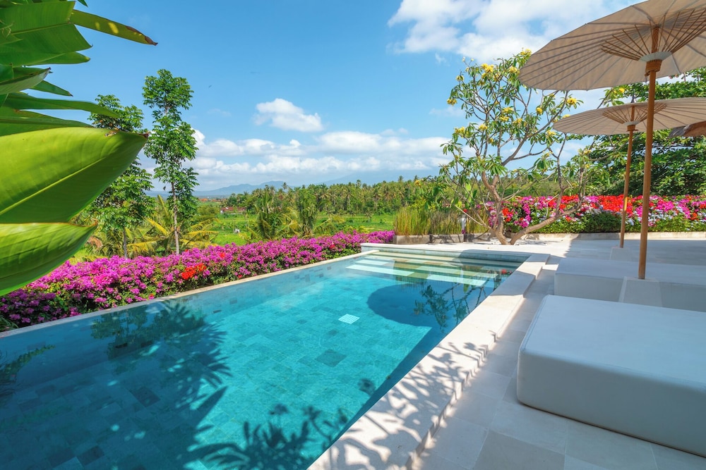 Luxury Villa, Private Pool, Mountain View