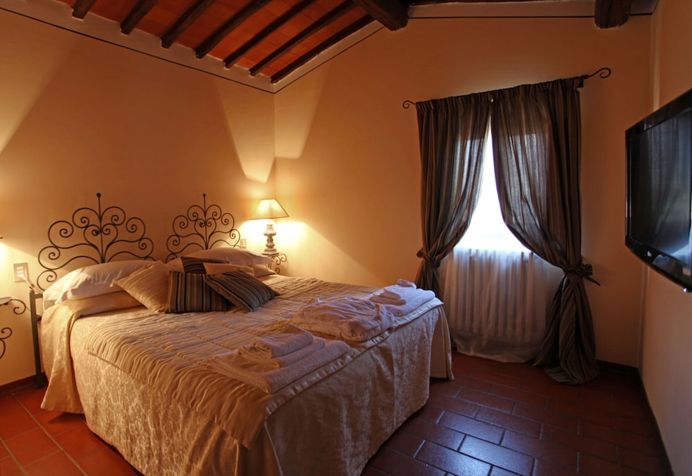 Junior Suite, 1 Bedroom, Garden View, Garden Area photo 3