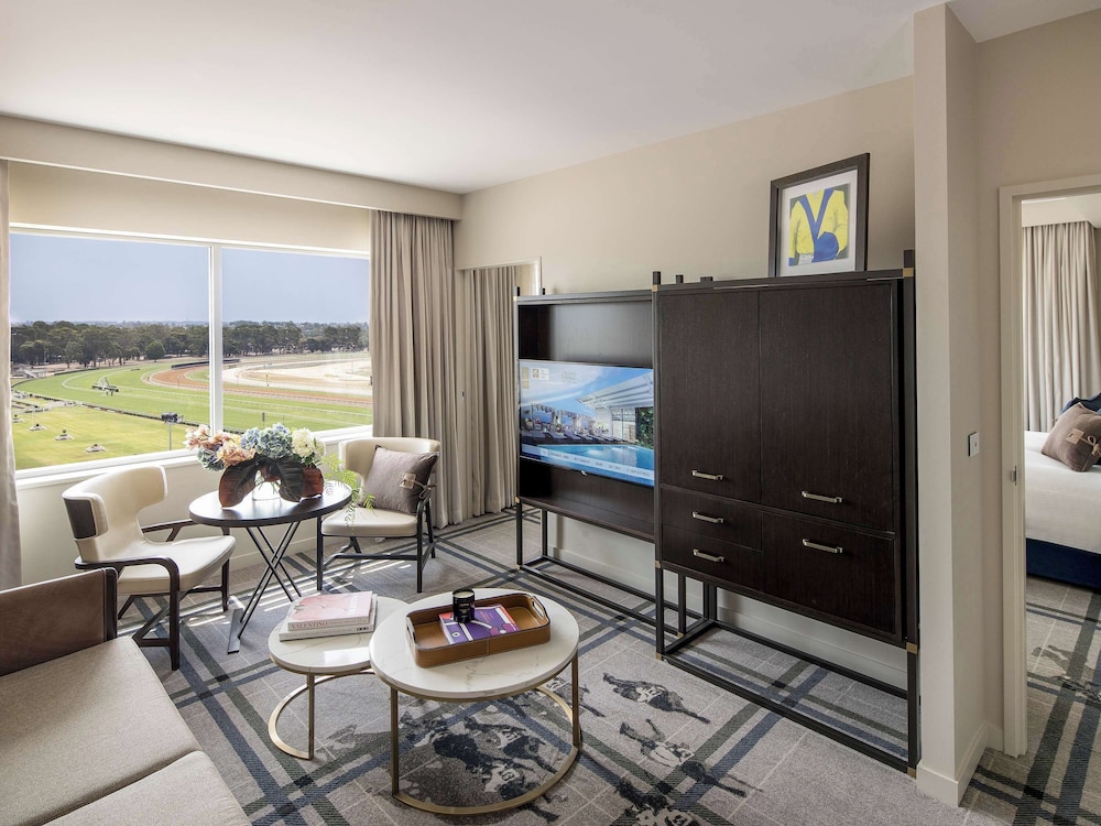 Executive Suite, 1 King Bed photo 1