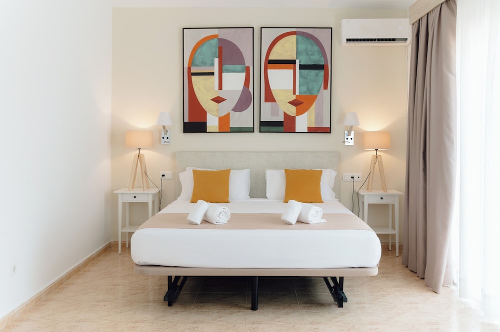 Villa photo 3