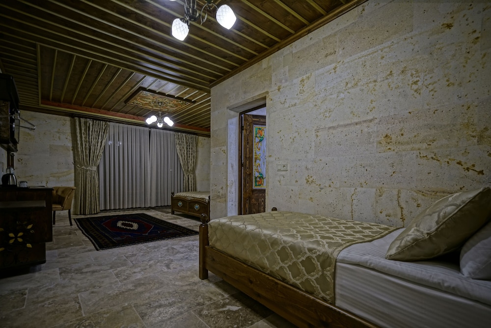 Family Triple Room photo 2