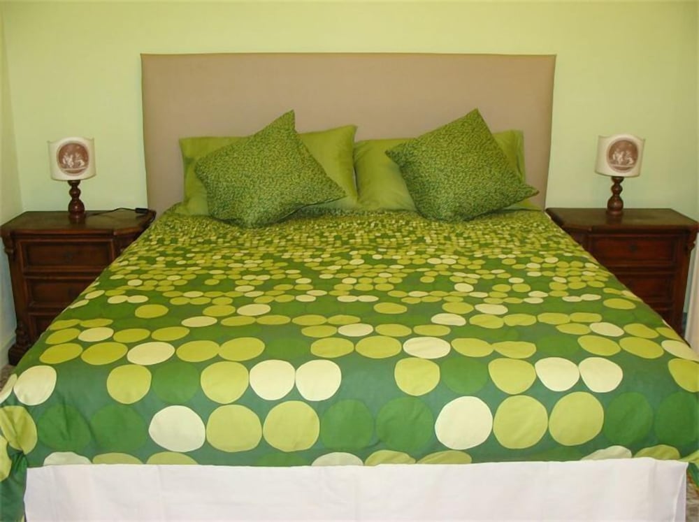 Double Room, 1 Queen Bed, Non Smoking photo 1