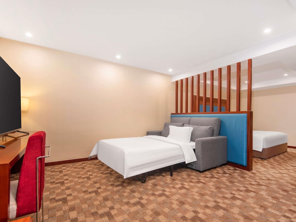 Superior Room, Multiple Beds (Family)