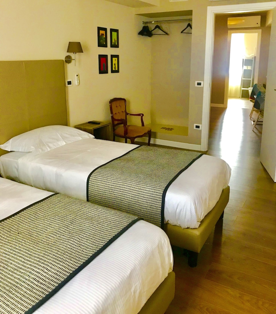 Business Triple Room photo 1