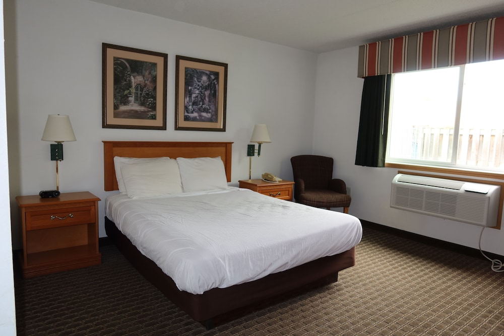 Suite, 1 King Bed, Non Smoking