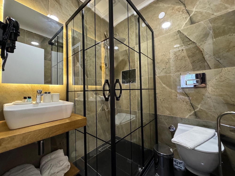 Superior Room, Sea View - Photo 6