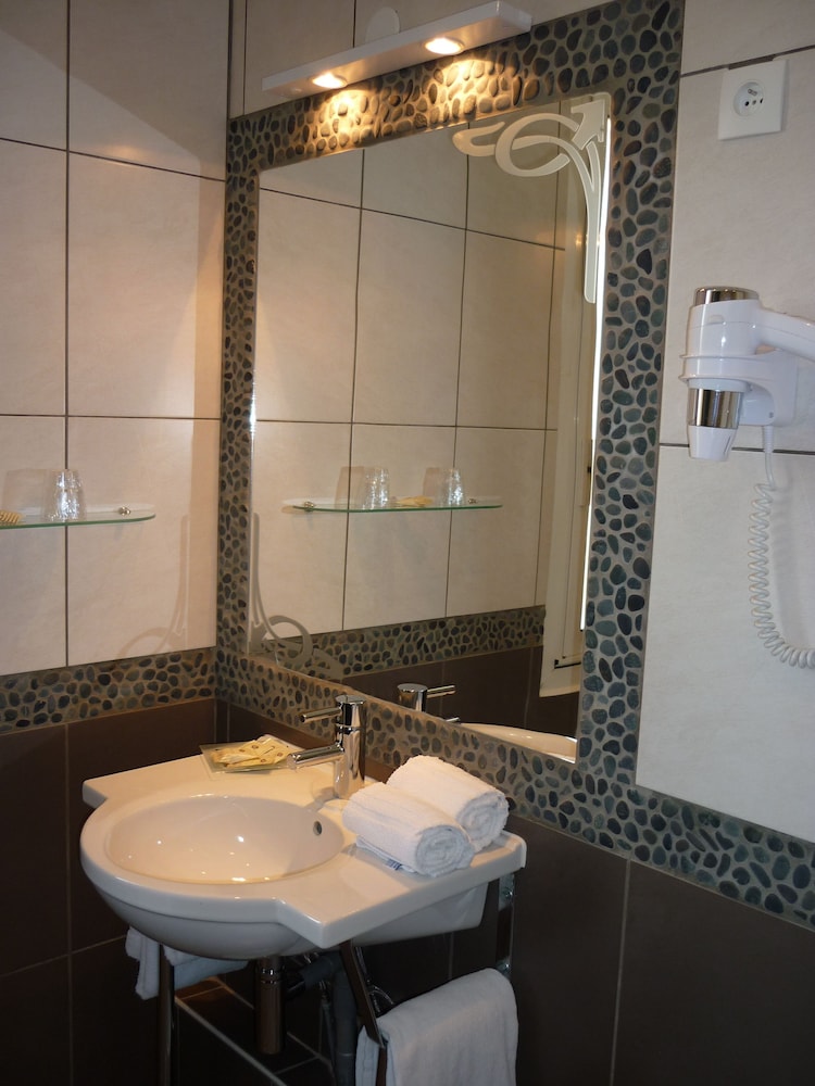 Superior Quadruple Room (Loggia) photo 3